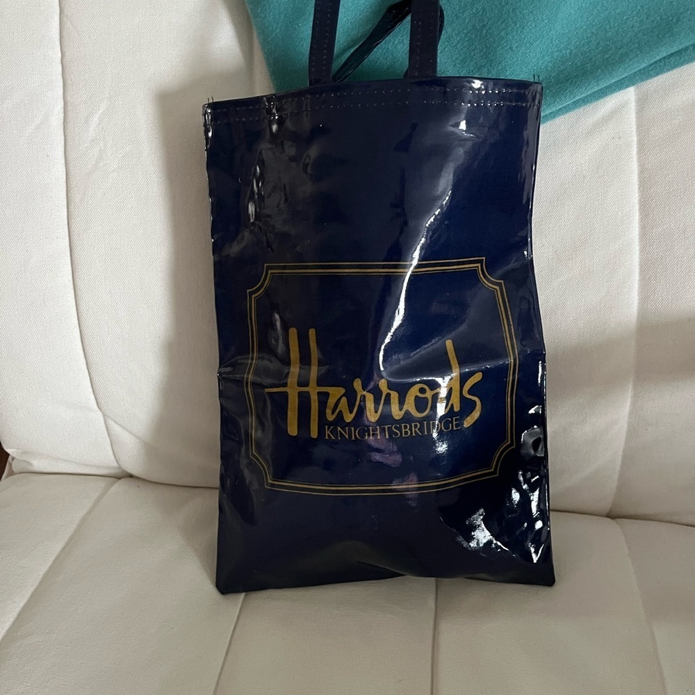 Harrods “London” Iconic Midnight Blue Shopper with Gold Accents 9x12